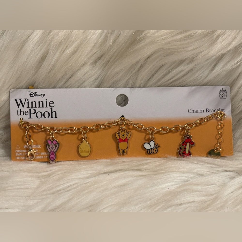 Disney Winnie the Pooh Charm Bracelet Honey Pot Bee Signed Gold Tone 8"